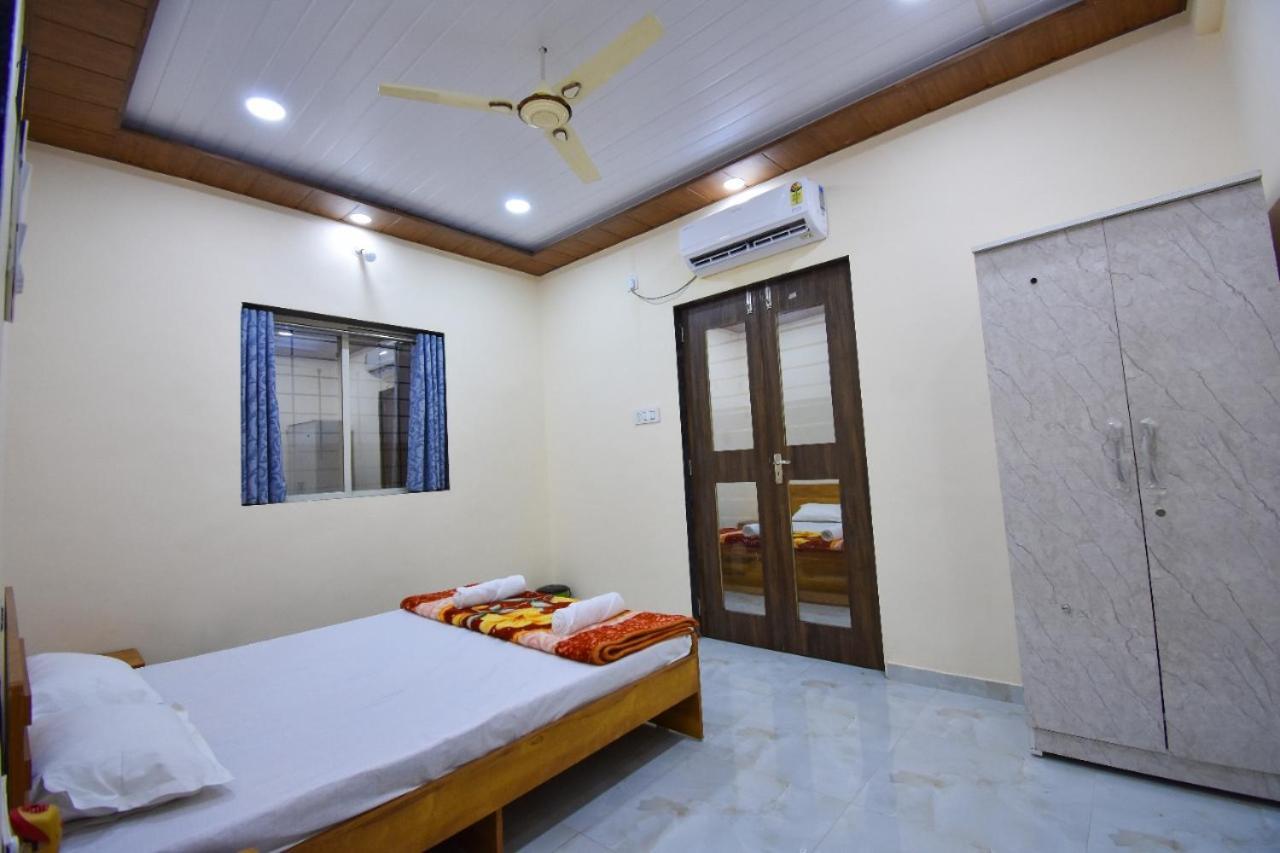 Prarthana 4Bhk Villa Лонавала Екстериор снимка