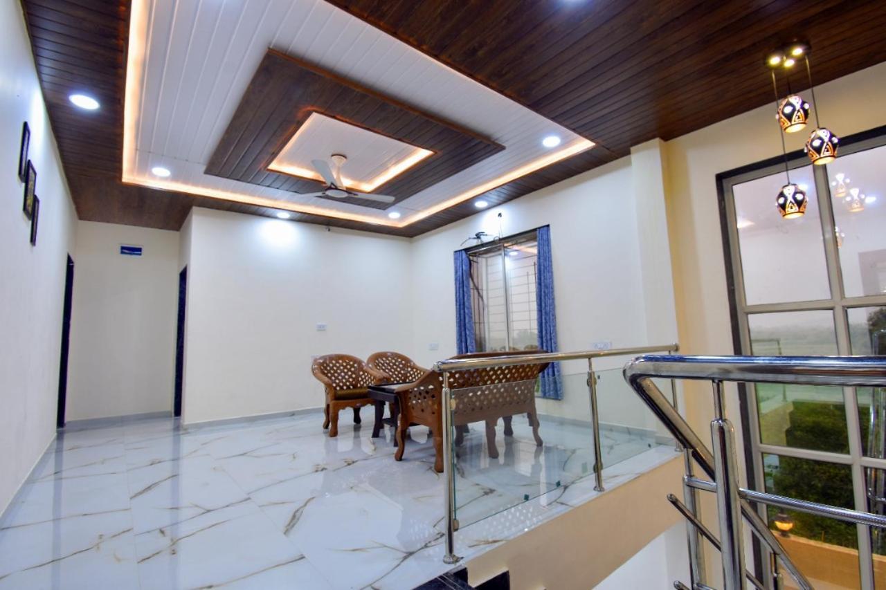 Prarthana 4Bhk Villa Лонавала Екстериор снимка
